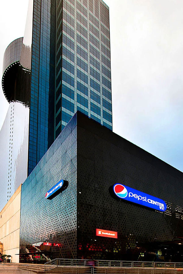 Foto_PepsiCenterWTC_baja-web.jpg